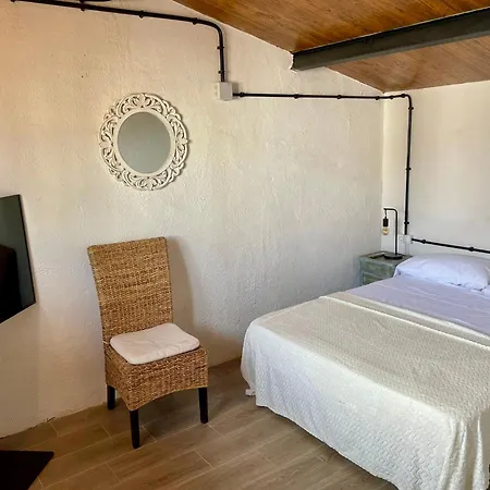 La Terreta Bed & Breakfast El Brosquil