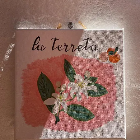 La Terreta 3*