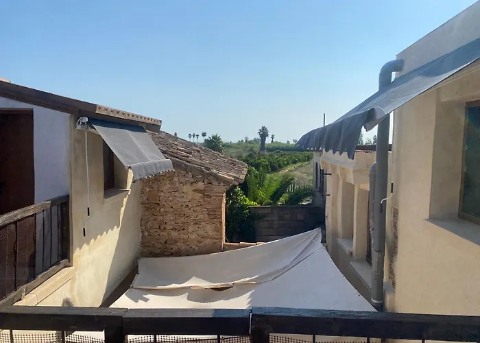 La Terreta Bed & Breakfast 3*